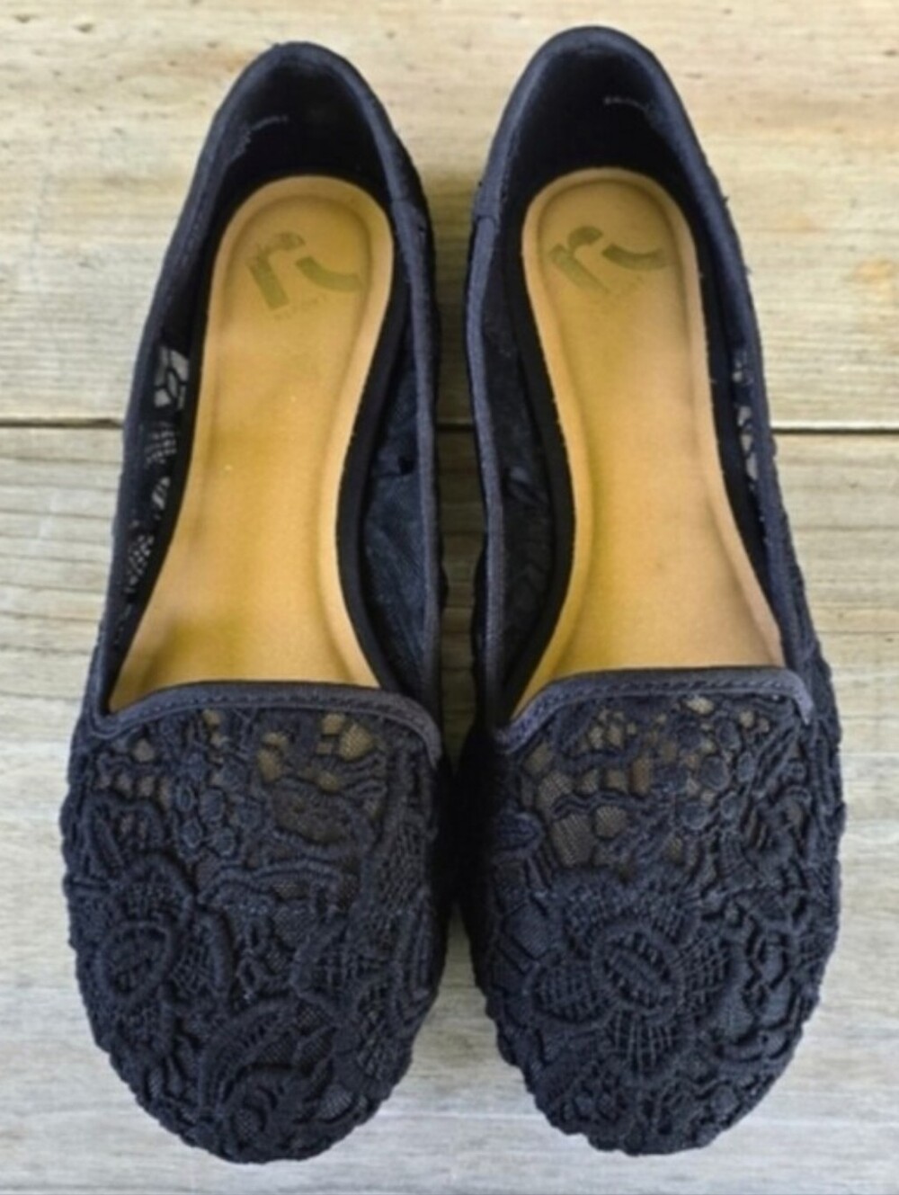 Report NEW Hendrix Romantic Dark Coquette Lace Comfort Ballet Flats 7.5W